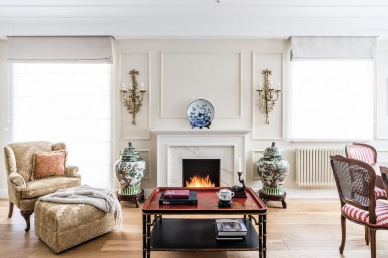 Strona główna salon w stylu angielskim